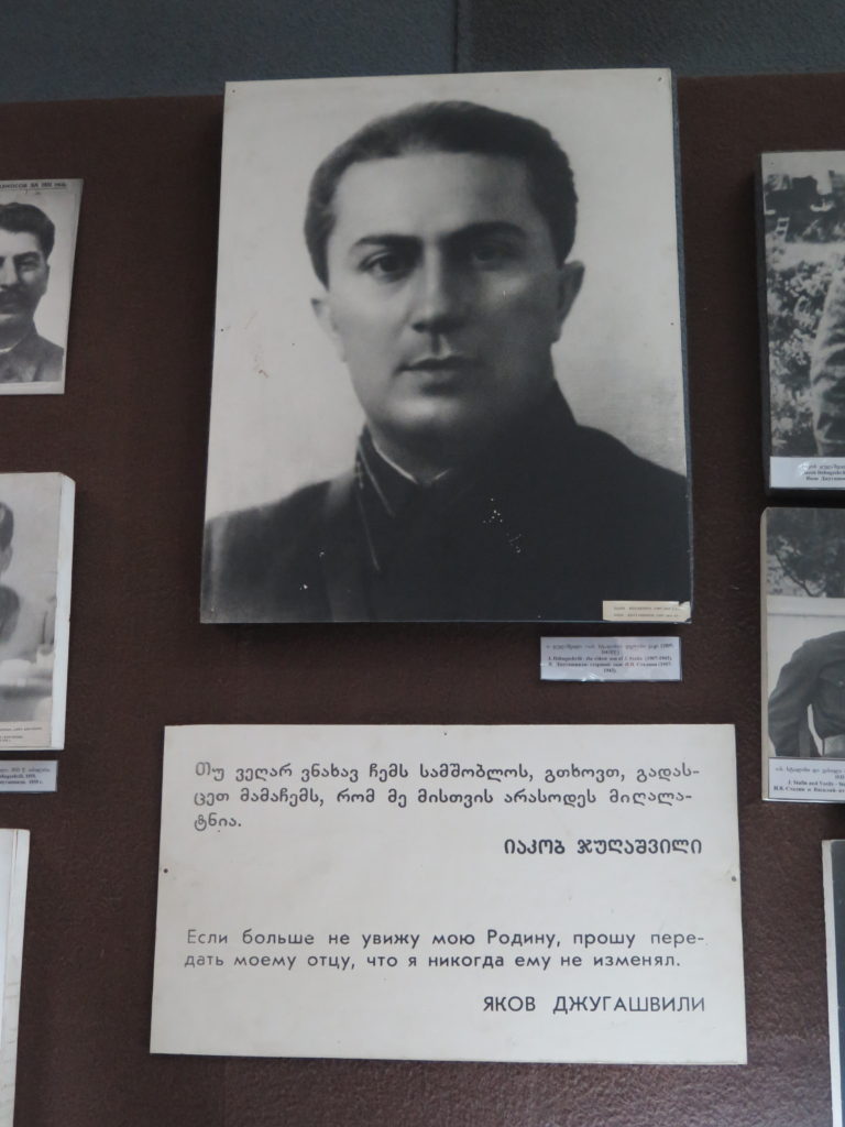 Stalins søn Jakov, som døde i Nazi-Tyskland