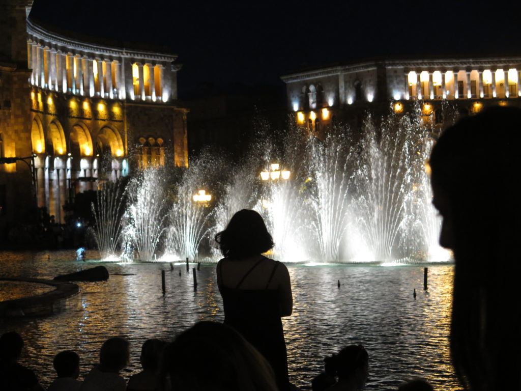 Springvand på Republikpladsen i Yerevan