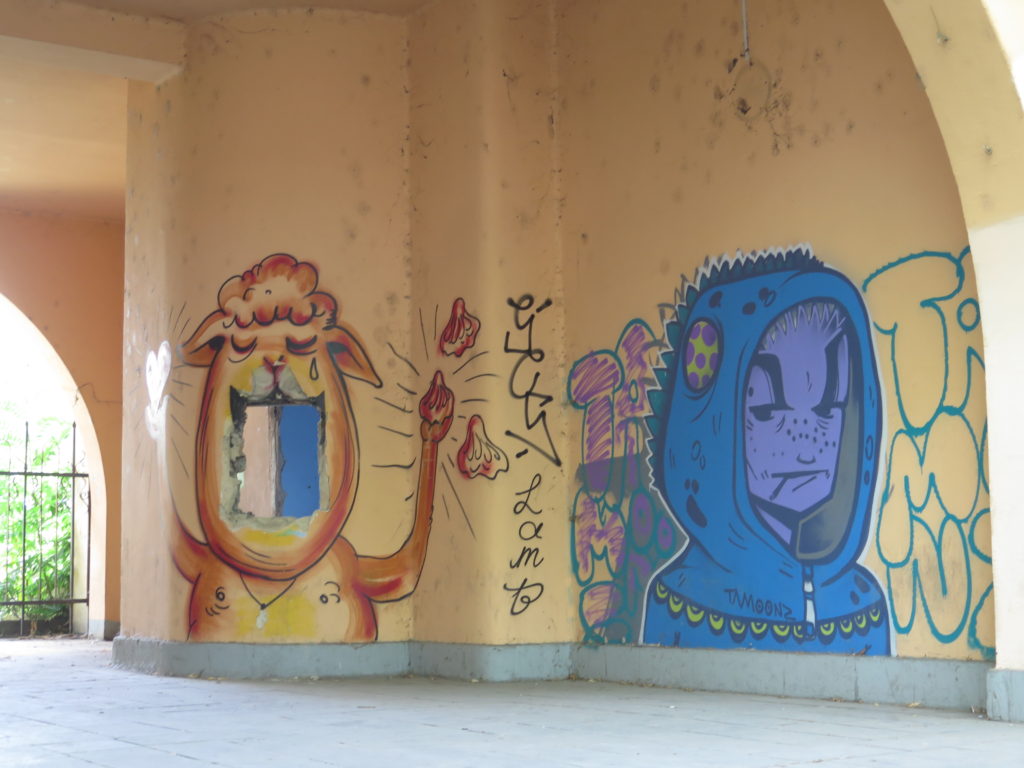 Graffiti i bybilledet i Tbilisi