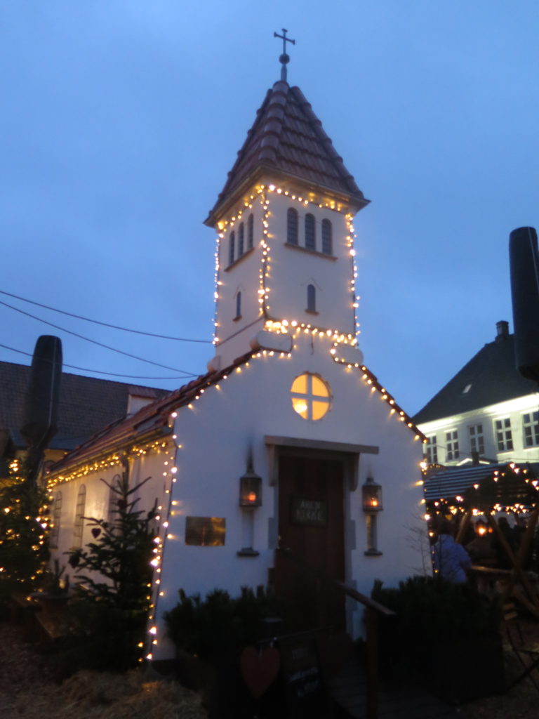 Sct. Jørgens Kirke på julemarkedet i Aabenraa