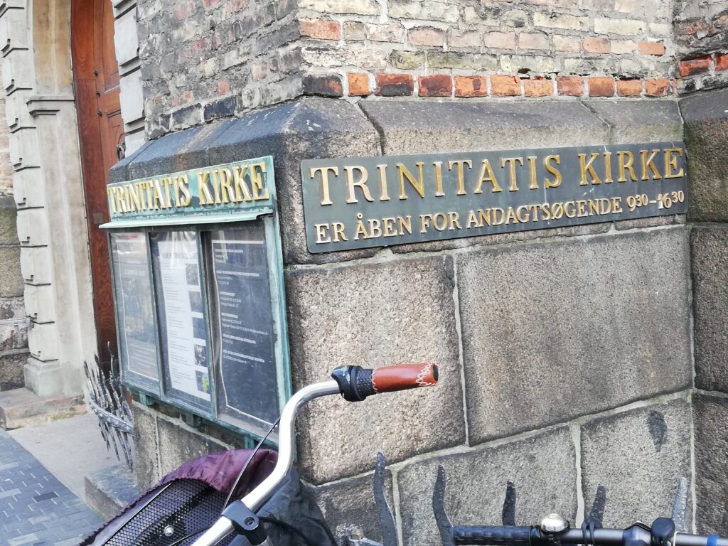 Indgang til Trinitatis Kirke