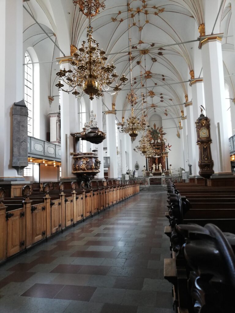 Inde i Trinitatis Kirke